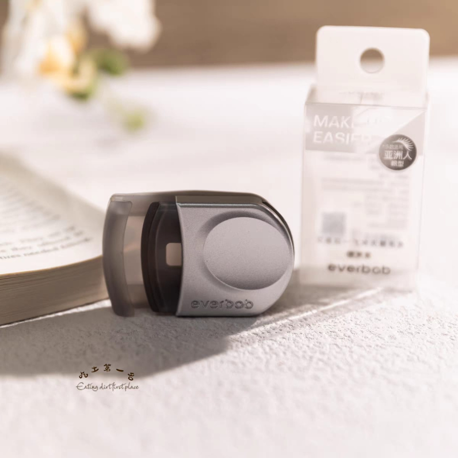 EVERBAB Zanmang Loopy Portable Eyelash Curler, Travel size Eyelash Curler, Stainless Steel Curler